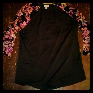 Lularoe black and floral Randy Top